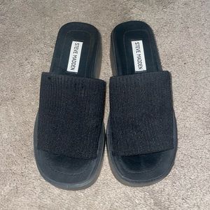 Steve Madden platform sandals